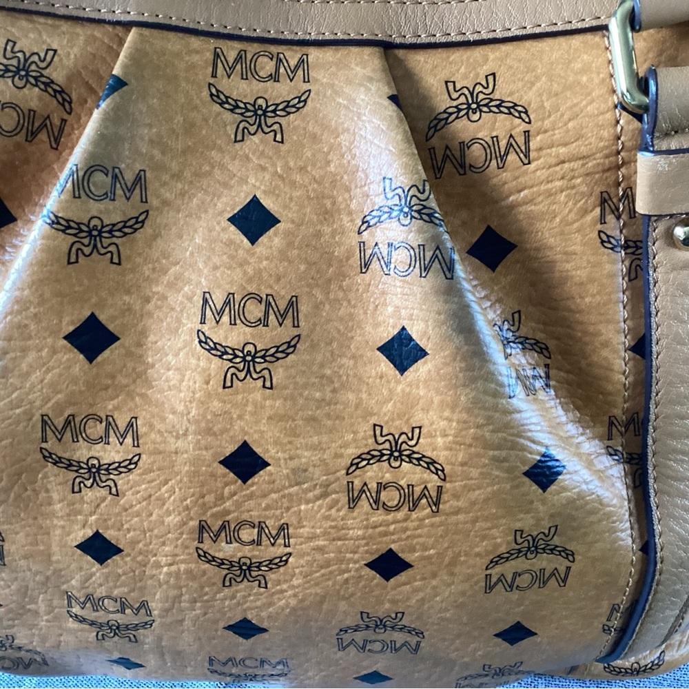 MCM Visetos Shoulder Bag in Cognac EUC - Picture 4 of 14
